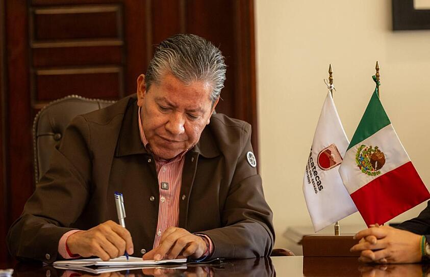 ENVÍA DAVID MONREAL INICIATIVA CERO DEUDA CON EXCEPCIONES LIMITADAS
