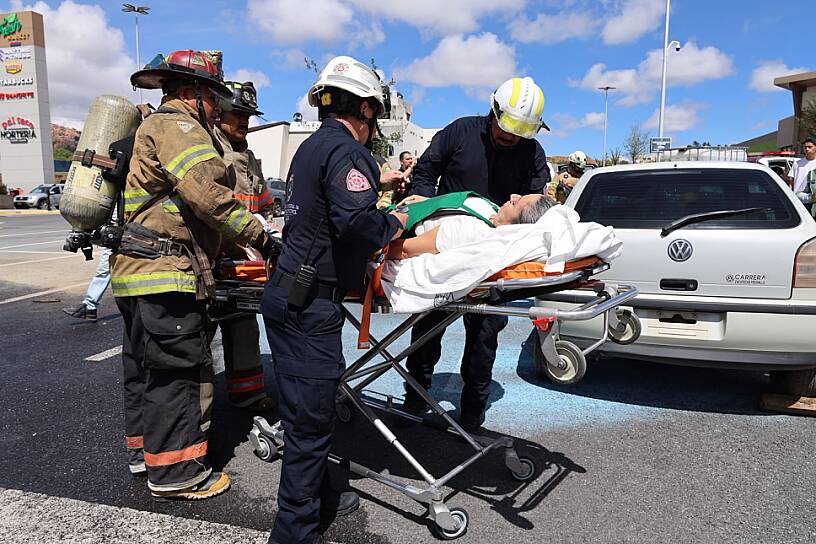 PARTICIPAN MÁS DE 26 MIL PERSONAS EN SIMULACROS ESTATALES
