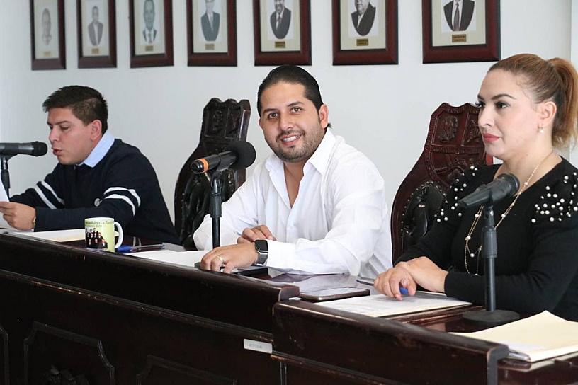 APRUEBA EL CABILDO RECINTO OFICIAL PARA LA ENTREGA DE LA MEDALLA AL MÉRITO 