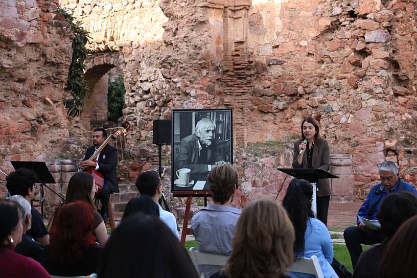 RINDE ZACATECAS HOMENAJE PÓSTUMO AL PERIODISTA CULTURAL ENRIQUE SALINAS