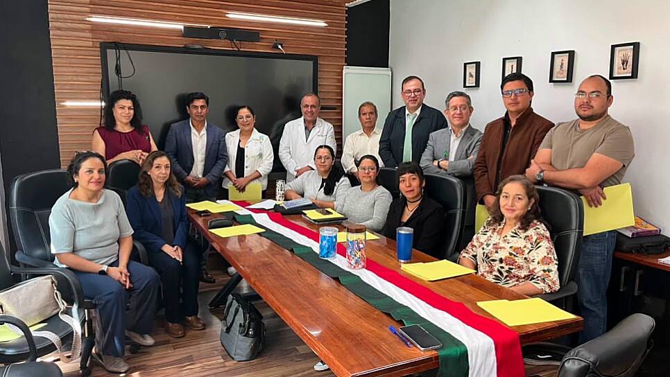 INSTALA MEDICINA HUMANA DE LA UAZ COMITÉ DE ÉTICA E INVESTIGACIÓN