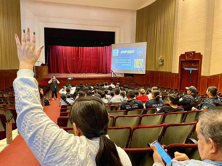 CAPACITA SECRETARÍA DE TURISMO A 30 PARTICIPANTES EN NOCHISTLÁN