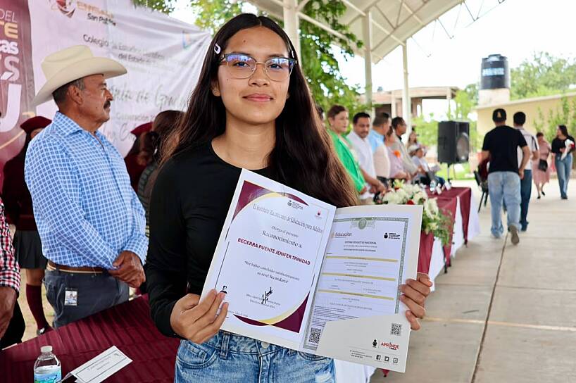 ALCANZA IZEA TERCER LUGAR NACIONAL EN CUMPLIMIENTO DE METAS EDUCATIVAS
