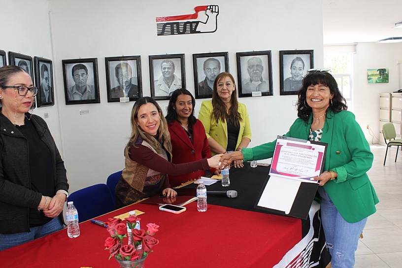 STUAZ PREMIA A GANADORES DE CONCURSO POR SUS 55 AÑOS DE HISTORIA