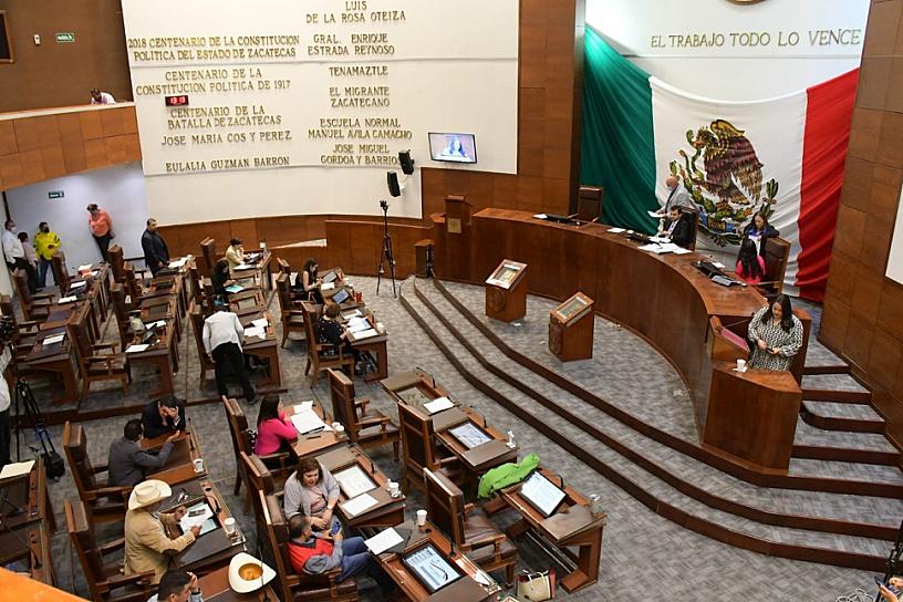 APRUEBAN DIPUTADOS FIN DE CICLO ESCOLAR PARA EL 15 DE JULIO
