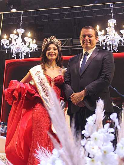 ES CORONADA JADE I COMO REINA DE LA FEREMA 2026 EN MIGUEL AUZA