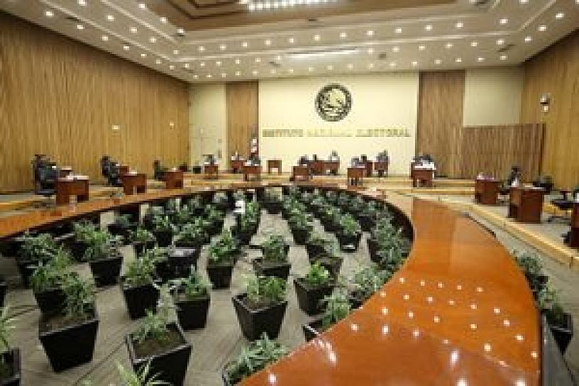 APRUEBAN DIPUTADOS NUEVA CONVOCATORIA PARA ELEGIR CONSEJEROS DEL INE 