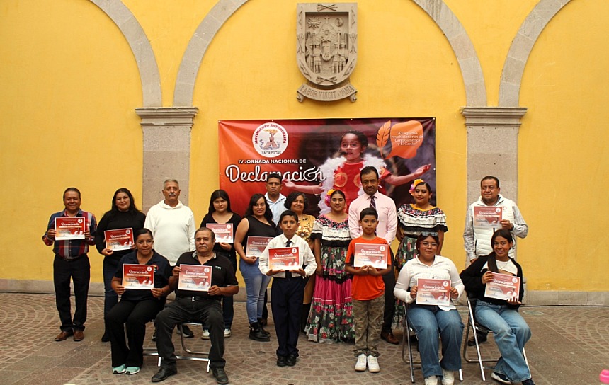 REALIZAN ENCUENTRO NACIONAL DE DECLAMACIÓN