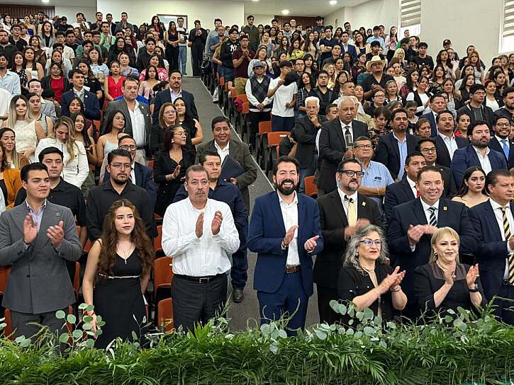 PARTICIPA SANTOS GONZÁLEZ EN ACTIVIDADES SOBRE NUEVO CÓDIGO NACIONAL