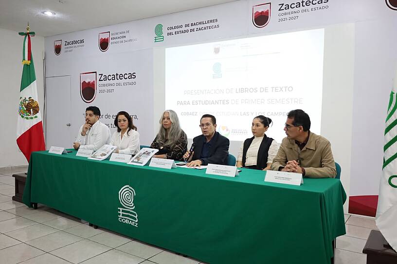 TENDRÁ COBAEZ SUS PROPIOS LIBROS DE TEXTO