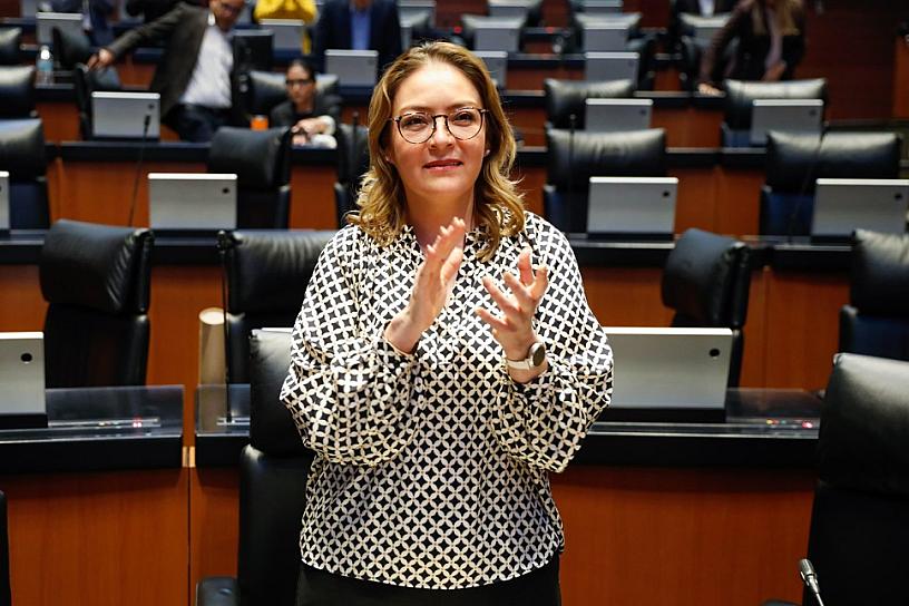 Aprueban reforma para garantizar apoyo económico y capacitación para el trabajo para jóvenes