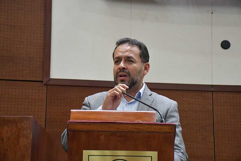 CUESTIONA MARCO VINICIO FLORES DEPENDENCIA FINANCIERA Y SUBEJERCICIO DE RECURSOS