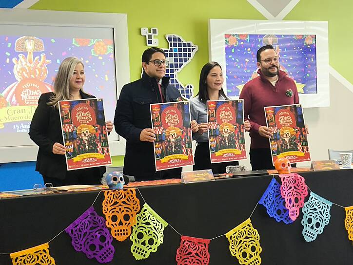 CONSOLIDA ZACATECAS SU DESFILE DE DÍA DE MUERTOS CON HOMENAJE A ESTEBAN MARTÍNEZ