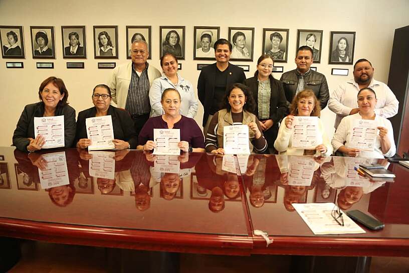 DIALOGAN AUTORIDADES DE ENFERMERÍA SOBRE PROGRAMA SALUD CASA POR CASA