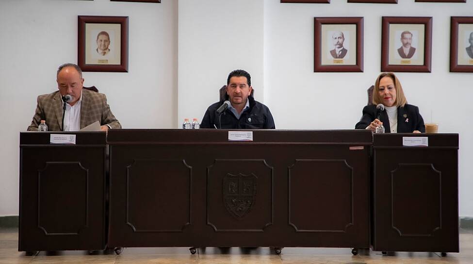 APRUEBA CABILDO DE FRESNILLO REGLAMENTO DEL SERVICIO CIVIL DE CARRERA