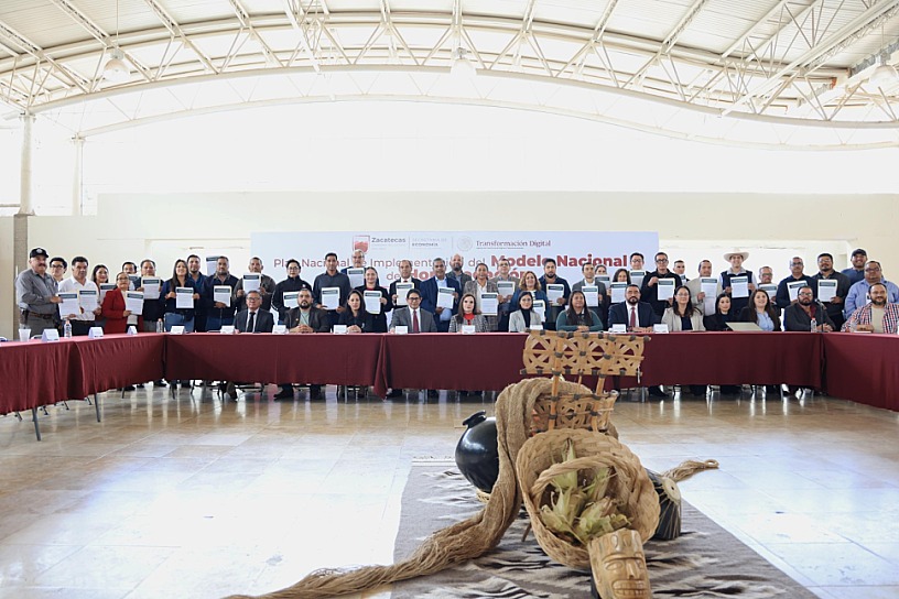 PROMUEVE SECRETARÍA DE ECONOMÍA JOYERÍA ZACATECANA EN EXPO JOYA 2026