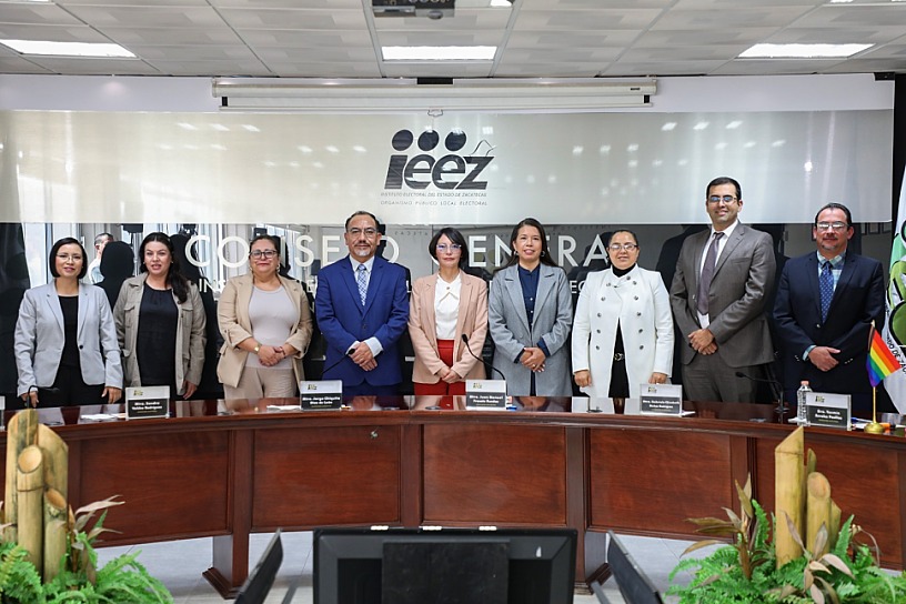 APRUEBA IEEZ FIRMA DE COLABORACIÓN CON EL INE Y LA UAZ