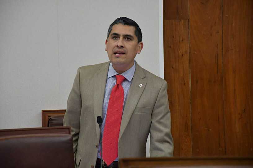 EXIGE CARLOS PEÑA FORTALECER EL SISTEMA DE SALUD EN ZACATECAS