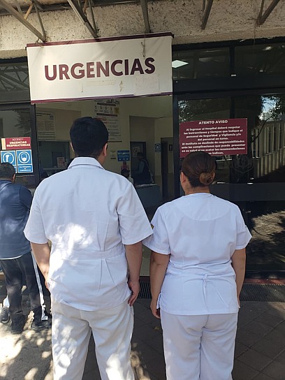 EXIGEN ENFERMEROS SUPLENTES CINCO QUINCENAS PENDIENTES Y ADVIERTEN MÁS PROTESTAS