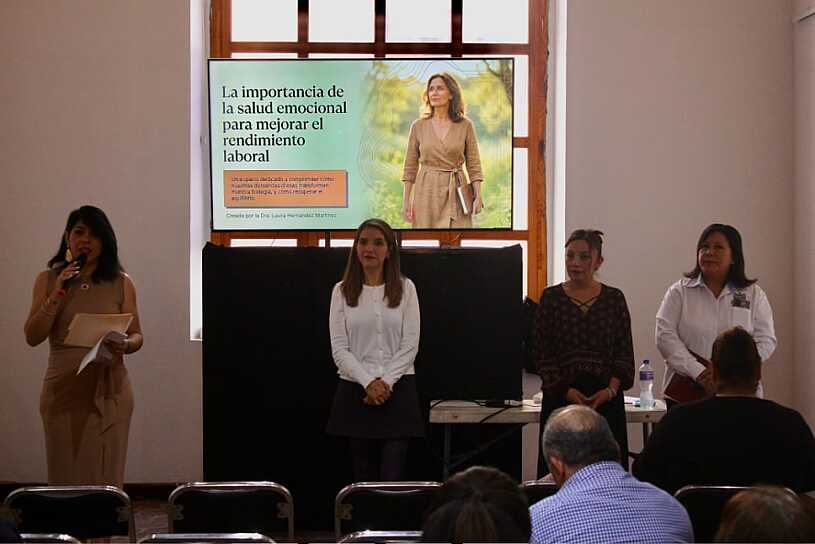 IMPARTE AYUNTAMIENTO DE ZACATECAS CAPACITACIÓN SOBRE SALUD EMOCIONAL Y RENDIMIENTO LABORAL