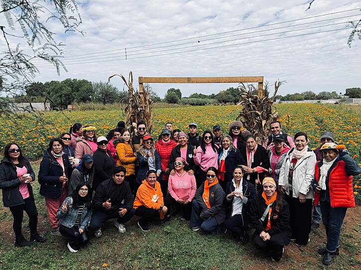 IMPULSA MOVIMIENTO CIUDADANO CAMINATA CONTRA CÁNCER DE MAMA EN TACOALECHE
