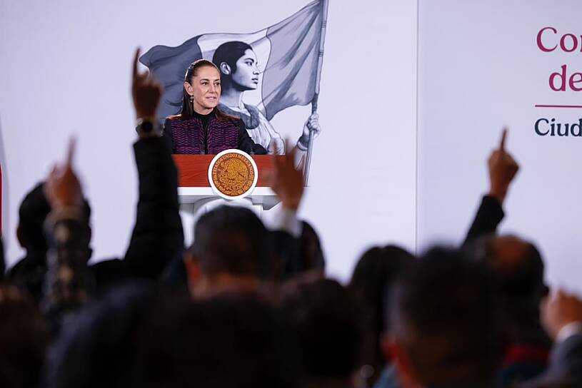 ANUNCIA CLAUDIA SHEINBAUM 400 MIL NUEVOS ALUMNOS EN BACHILLERATO NACIONAL