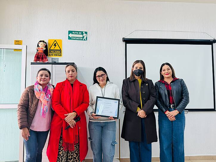 PROMUEVE SMDIF FRESNILLO SALUD MENTAL EN ADULTOS MAYORES   