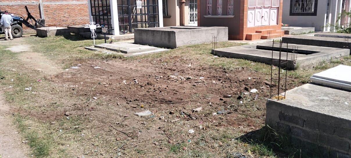 REPORTA SERVICIOS PÚBLICOS AVANCE DEL 90 POR CIENTO EN PANTEONES DE FRESNILLO