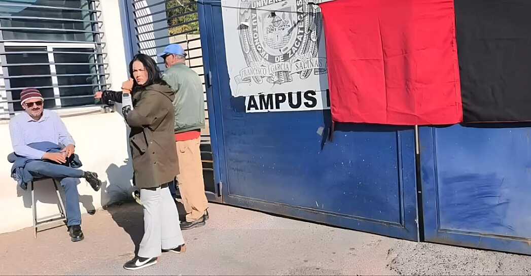 EXIGEN DOCENTES A LA UAZ PAGAR PRESTACIONES Y ADVIERTEN MÁS CIERRES