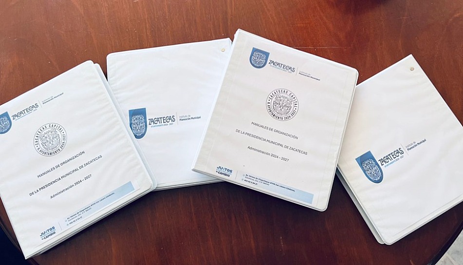 APRUEBA AYUNTAMIENTO DE ZACATECAS 21 MANUALES PARA ORDENAR FUNCIONES MUNICIPALES