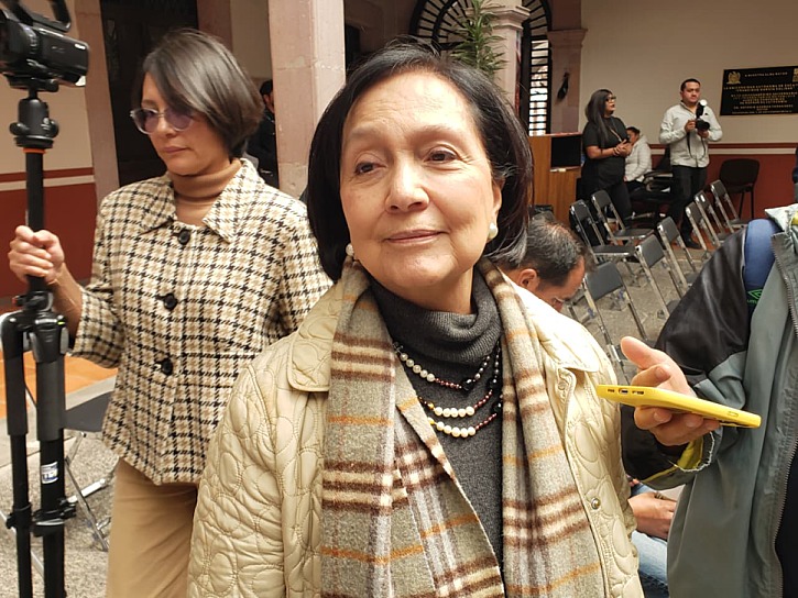 EXIGE AMALIA GARCÍA DIÁLOGO Y SALIDA FINANCIERA PARA LA UAZ