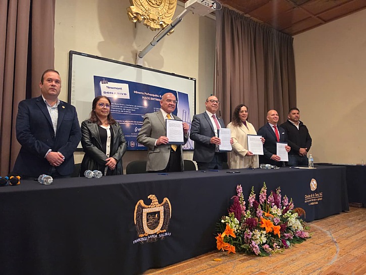 APORTA MINERA PEÑASQUITO 2.6 MDP EN EQUIPAMIENTO A LA UAZ
