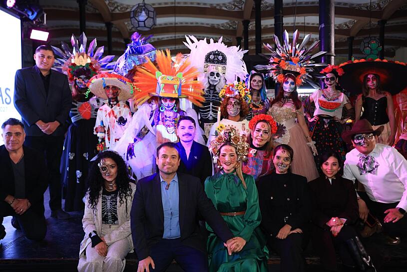 PREMIAN CREATIVIDAD EN EL CONCURSO DE DISFRACES “JOVEN HASTA LA MUERTE”