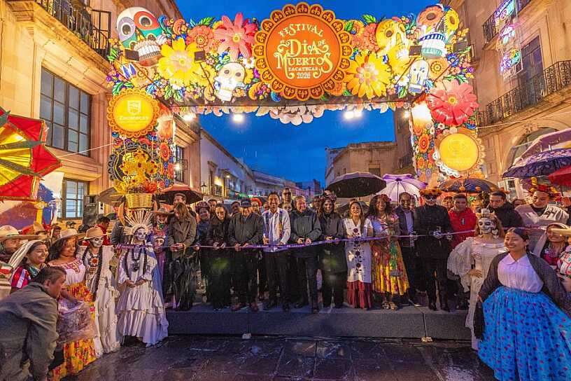 INAUGURA DAVID MONREAL FESTIVAL DEL DÍA DE MUERTOS CON PARTICIPACIÓN DE OAXACA