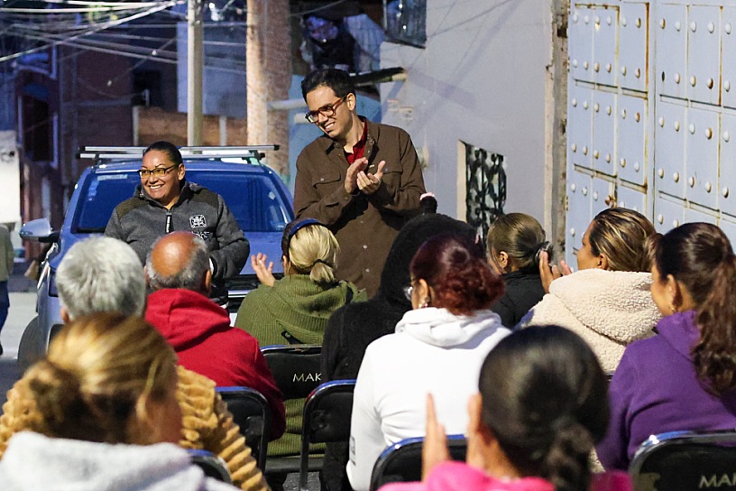 REALIZA RODRIGO REYES ASAMBLEA INFORMATIVA EN COLONIA CAPITALINA