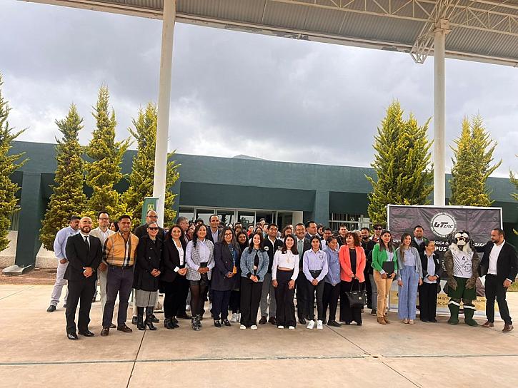 ARRANCA UTZAC CAMPUS PINOS NUEVO CICLO ESCOLAR