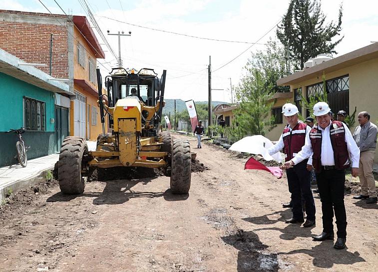 ARRANCA PAVIMENTACIÓN DE 27 CALLES EN VILLANUEVA