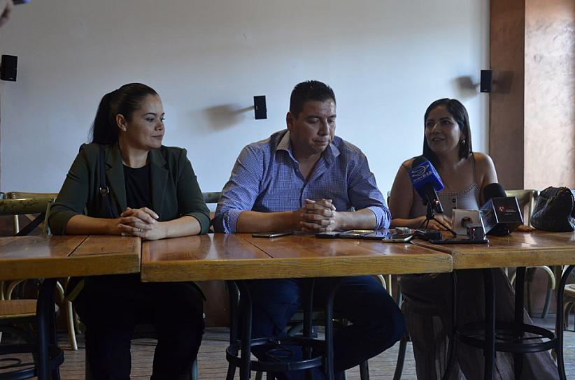 ARREBATAN SERVIDORES DE LA NACIÓN ENTREGA DE DESPENSAS