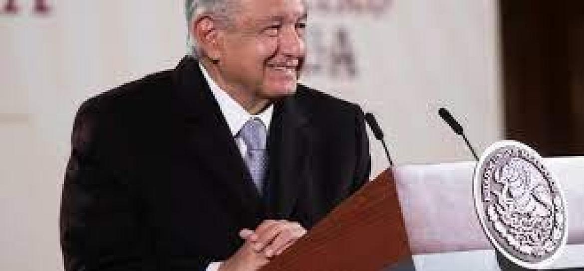 ARREMETE AMLO CONTRA LA FAA; NO ES INFALIBLE, DICE 