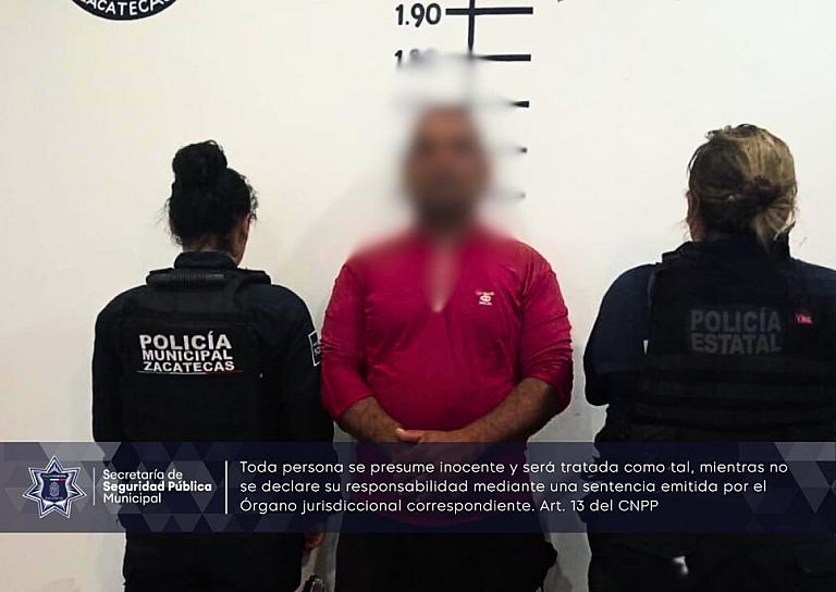 ARRESTAN A UN HOMBRE POR GOLPEAR A SU HIJO