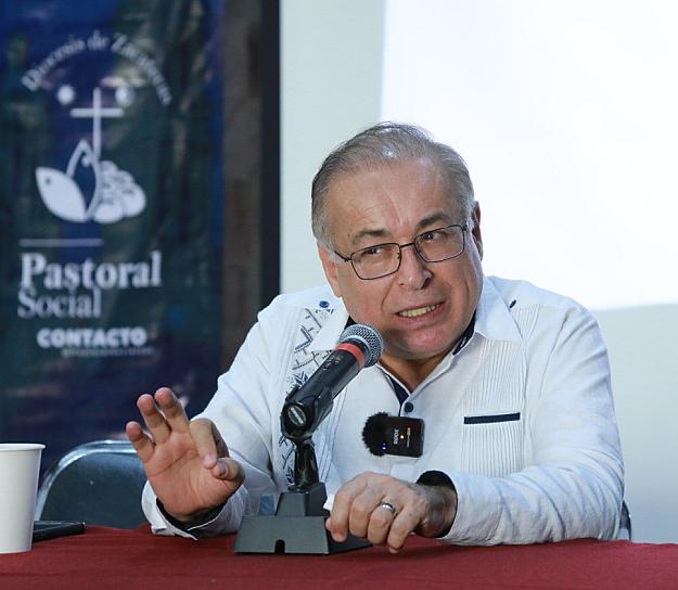 ARTURO NAHLE INAUGURA FORO JUSTICIA, PAZ Y RECONCILIACIÓN
