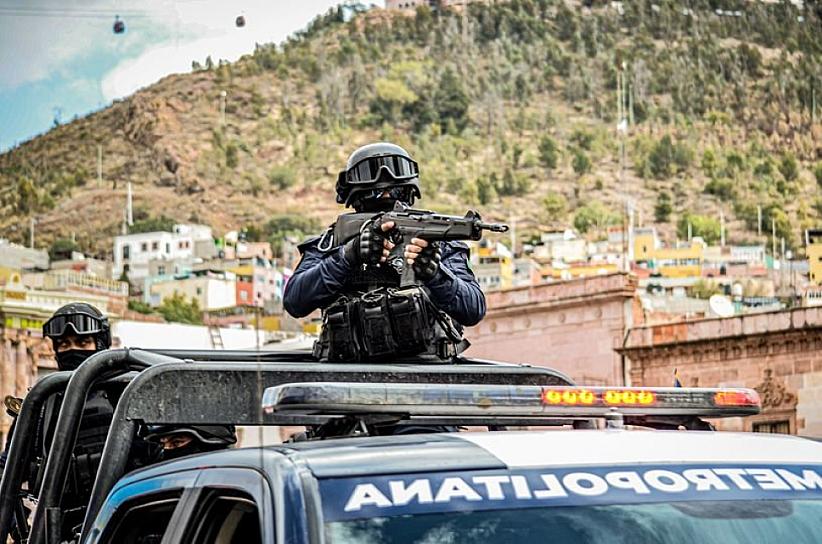 ASEGURA METROPOL MOTOCICLETA CON REPORTE DE ROBO EN LA COMARCA 