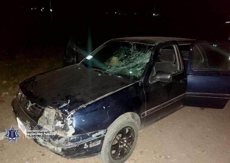 ASEGURAN POLICÍAS CAPITALINOS VEHÍCULO INVOLUCRADO EN UN HECHO DE TRÁNSITO