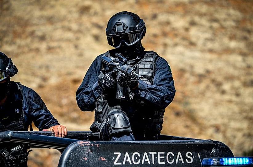ASEGURAN UN VEHÍCULO CON REPORTE DE ROBO