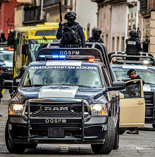 ASEGURAN VEHÍCULO CON REPORTE DE ROBO