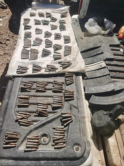 ASEGURAN VEHÍCULOS, CARGADORES, CARTUCHOS Y PONCHA LLANTAS EN VILLANUEVA