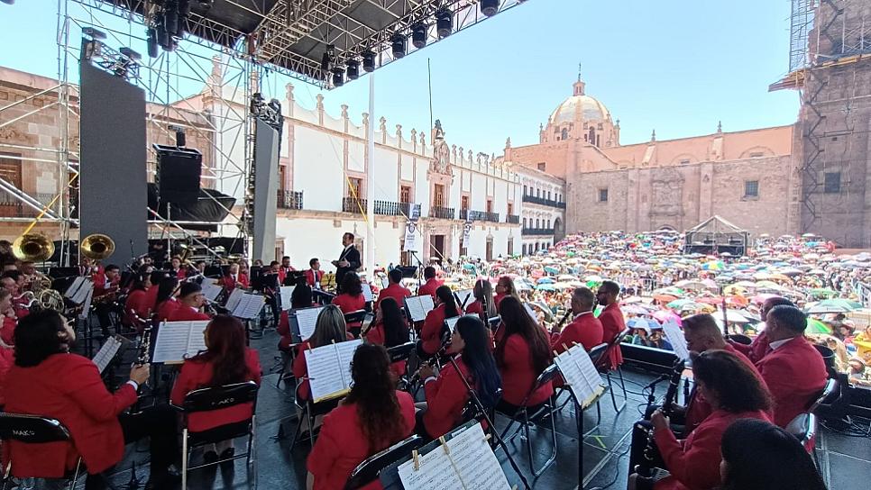 ASEGURA SALVADOR GARCÍA Y ORTEGA SU LUGAR AL FRENTE DE LA BANDA SINFÓNICA DEL ESTADO DE ZACATECAS 