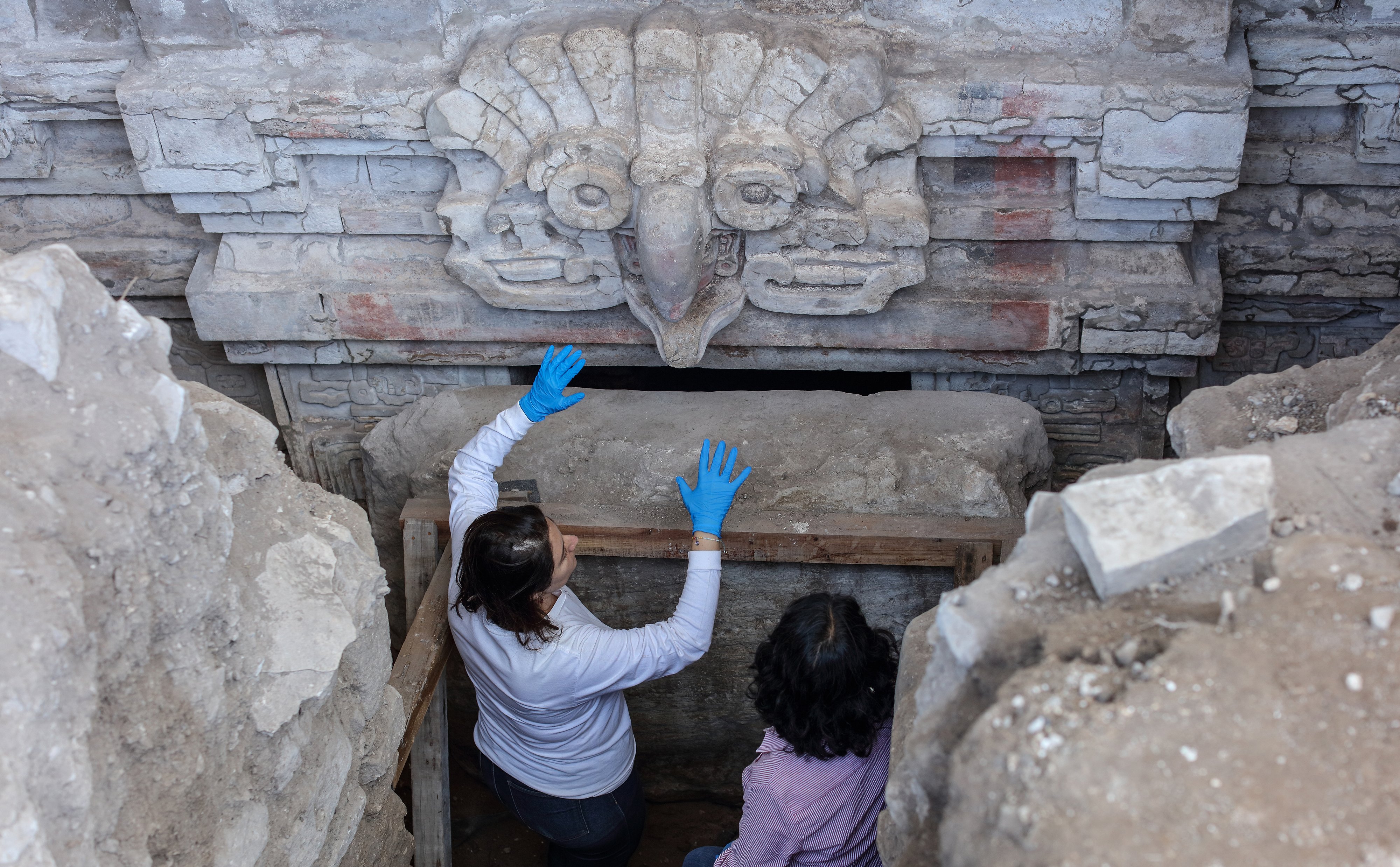 HALLAN TUMBA ZAPOTECA DE HACE MÁS DE MIL 400 AÑOS EN OAXACA
