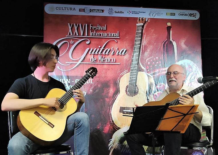 ASISTE ESTUDIANTE DE LA UAZ A FESTIVAL INTERNACIONAL DE GUITARRA 