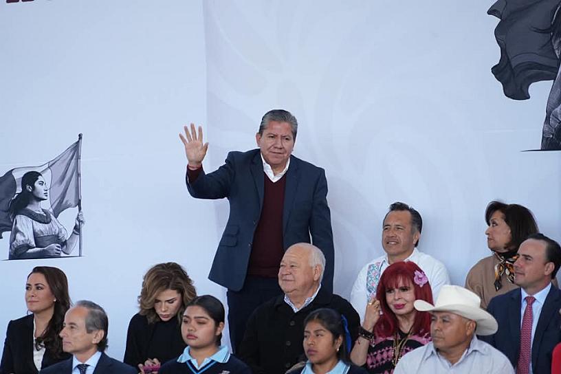 ASISTE GOBERNADOR A LA FIRMA DEL ACUERDO NACIONAL POR EL DERECHO AL AGUA 